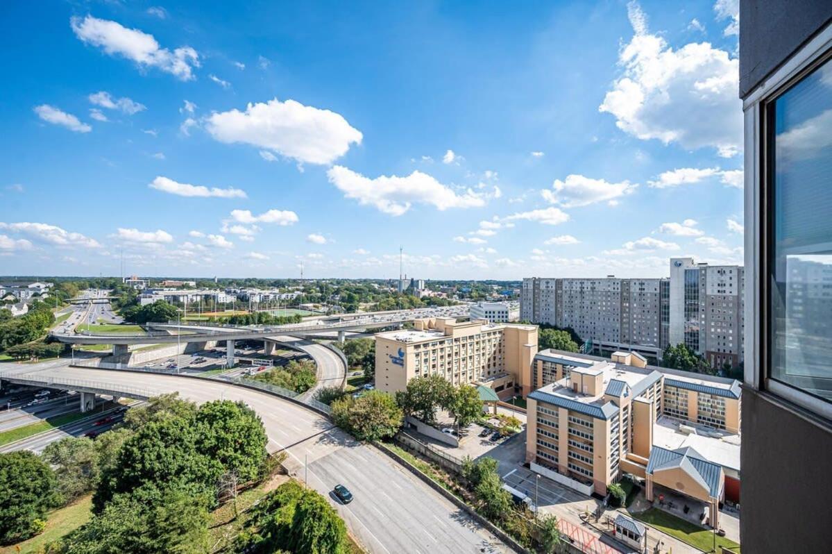 2B1B Modern Downtown Atl Condo W 1 Free Parking Lm1007 แอตแลนตา ภายนอก รูปภาพ