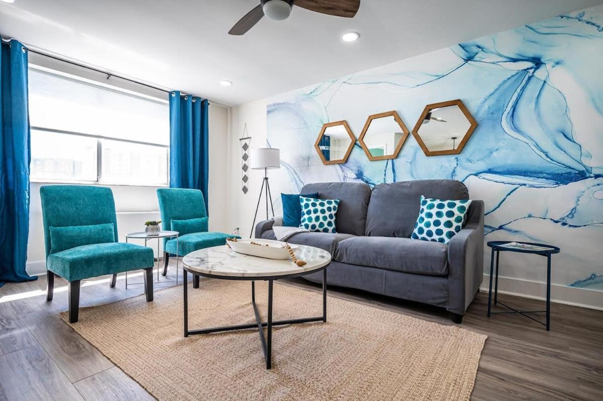 2B1B Modern Downtown Atl Condo W 1 Free Parking Lm1007 แอตแลนตา ภายนอก รูปภาพ